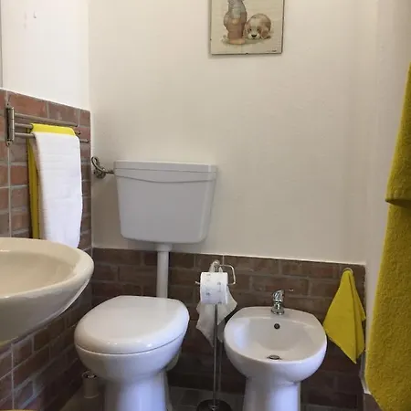 Dormire Dai Grimaldi 住宿加早餐酒店 3*