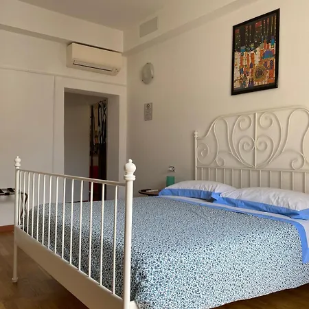Dormire Dai Grimaldi Bed & Breakfast Genua