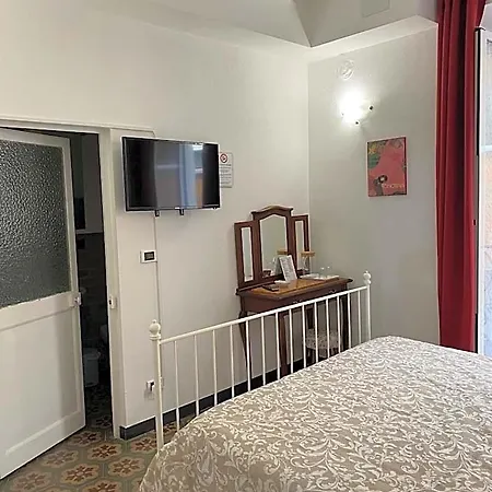 Dormire Dai Grimaldi 3* جنوة